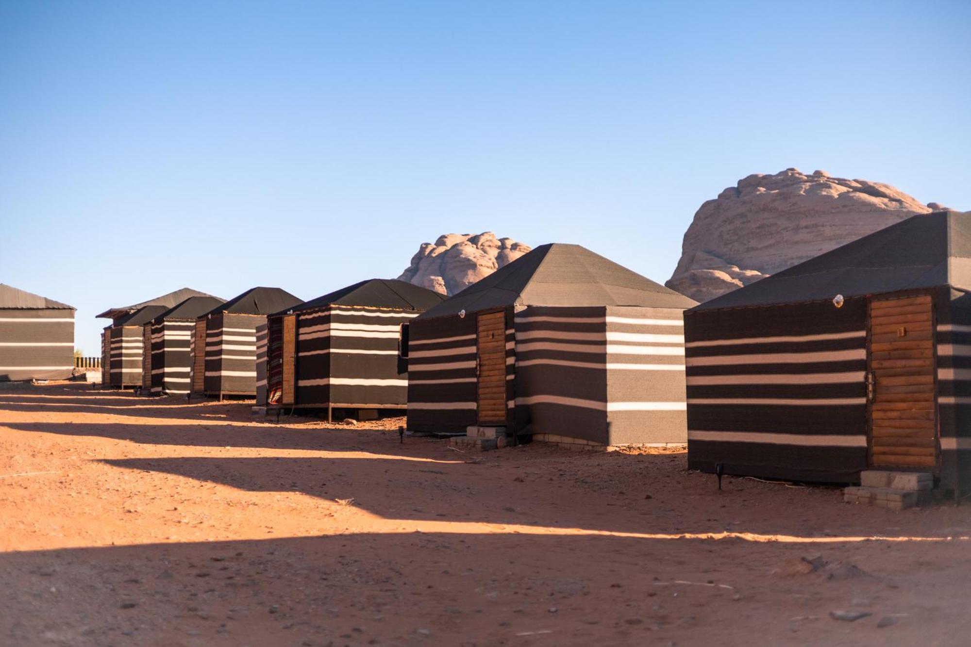 مبيت وإفطار وادي رم Beduin Star Trail Camp المظهر الخارجي الصورة